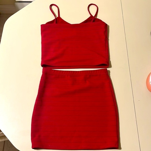 ❤️ 🆕 CHERYL CREATIONS Kids Bandage Crop Top & Skirt Set Size XL - Picture 4 of 5